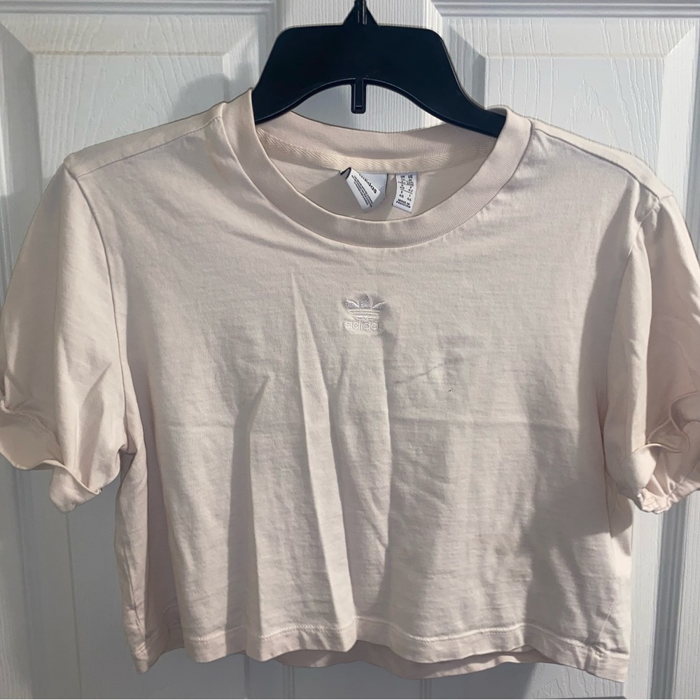 Size M Adidas Crop Top cream in color